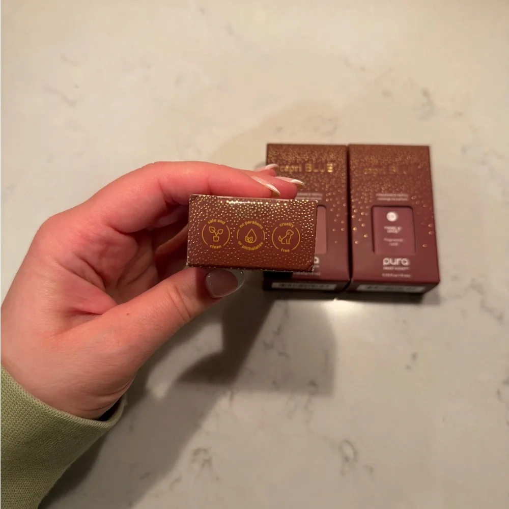 Capri Blue Tinsel & Spice PURA Fragrance Refill NIB Holiday Scent - Picture 4 of 4